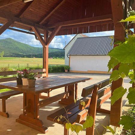 Barbara Apartment Otočac Екстериор снимка