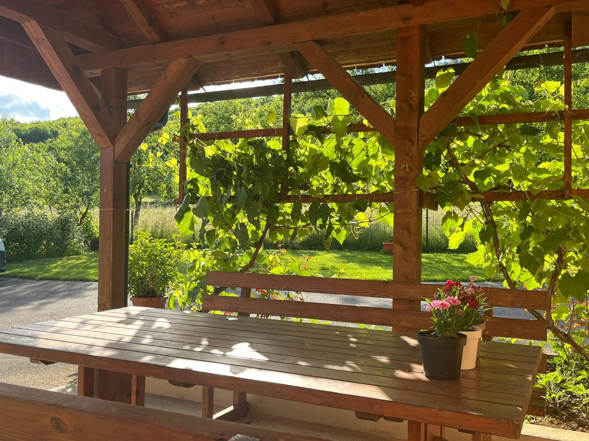 Barbara Apartment Otočac Екстериор снимка